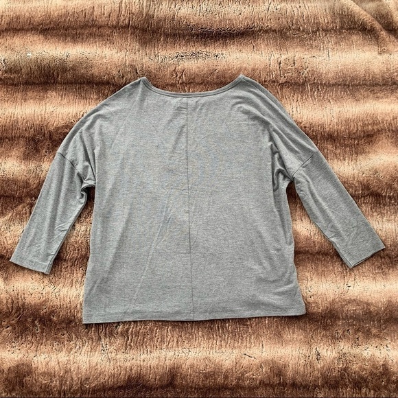 Ugg Marisol Grey 3/4 Sleeve Top - Picture 2 of 9